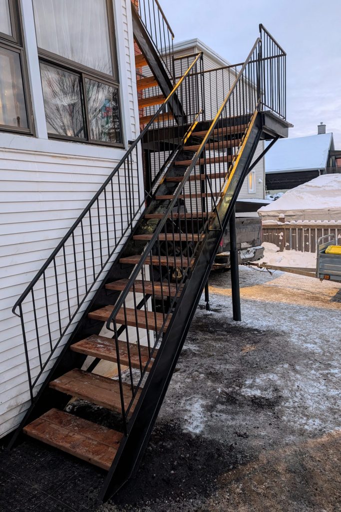 02-escalier-et-garde-corps-savoirfer-hebert